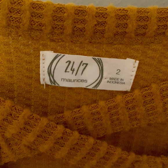 Maurice’s Light Sweater 2X - Picture 2 of 4